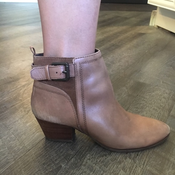 franco sarto benny leather ankle boot